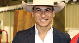 World Champion Jockey James Flores Out With Hairline Fracture